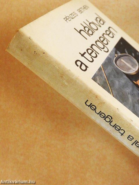 Hálóval a tengeren