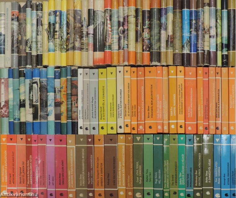 "95 kötet a Világjárók sorozatból (nem teljes sorozat)"