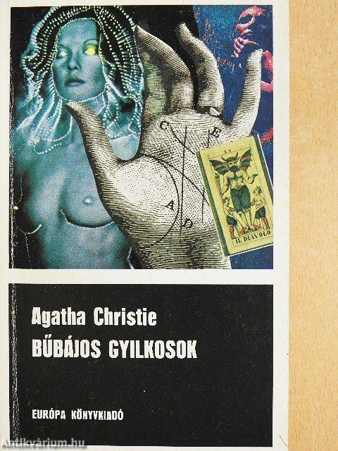 "30 kötet a Fekete Könyvek sorozatból (nem teljes sorozat)"