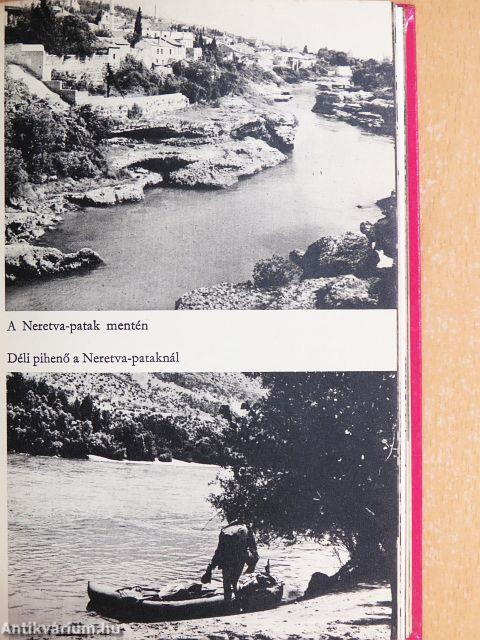 Gumikajakkal két tengerre