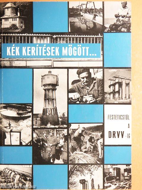 Kék kerítések mögött...