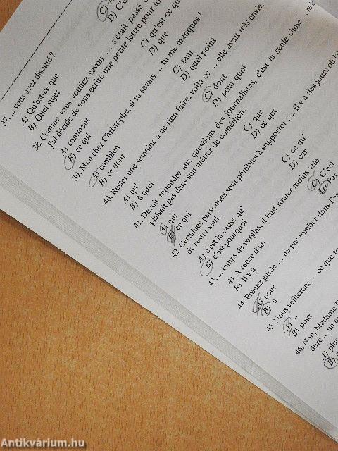 Gyakorlókönyv a francia írásbeli nyelvvizsgához