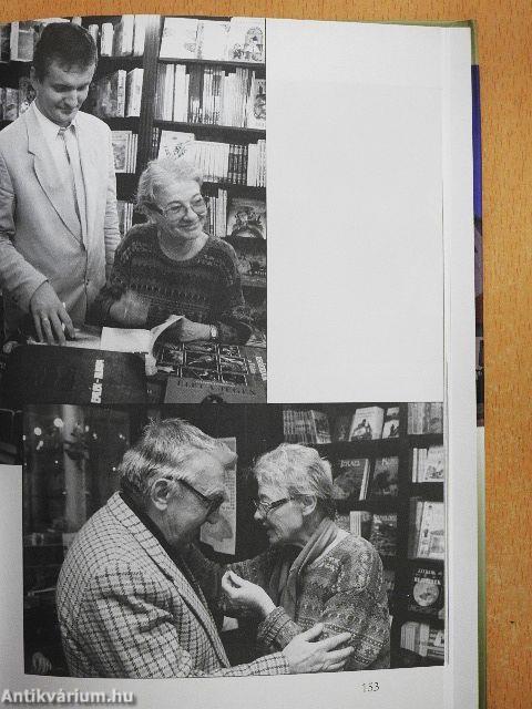 A Jóisten tenyerén