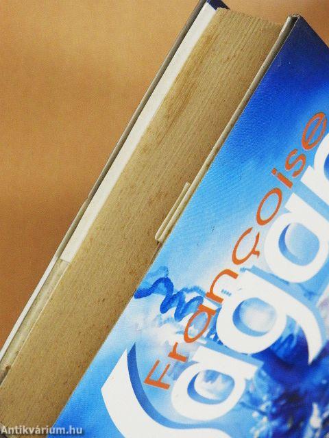 Egy kis napfény a hideg vízben/Enyhe kis mosoly