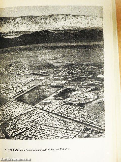 Buddha lábnyomában