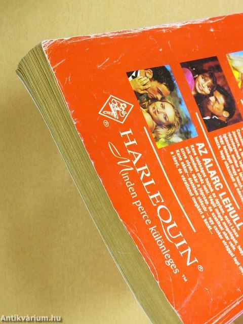 Kérünk, kedves Télapó...!/Rab madár/Az álarc lehull