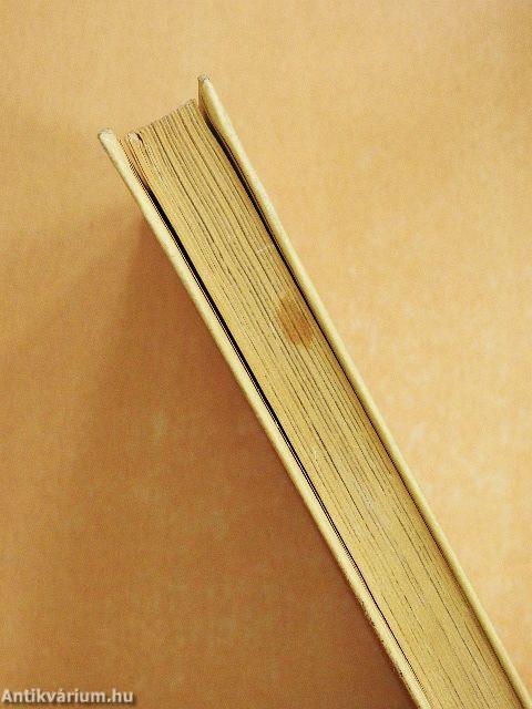 1 pár szögescipő - 3 olimpia