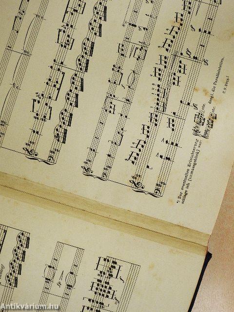 23 db kotta harmóniumra és zongorára