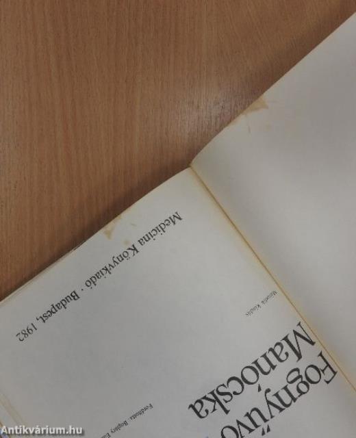 Fognyűvő Manócska