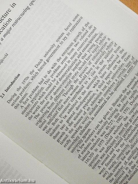 Dutch Higher Education in Transition