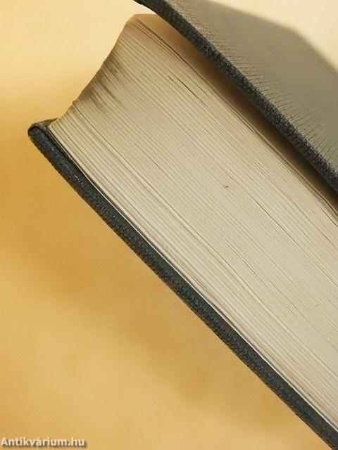 Latin-magyar kéziszótár