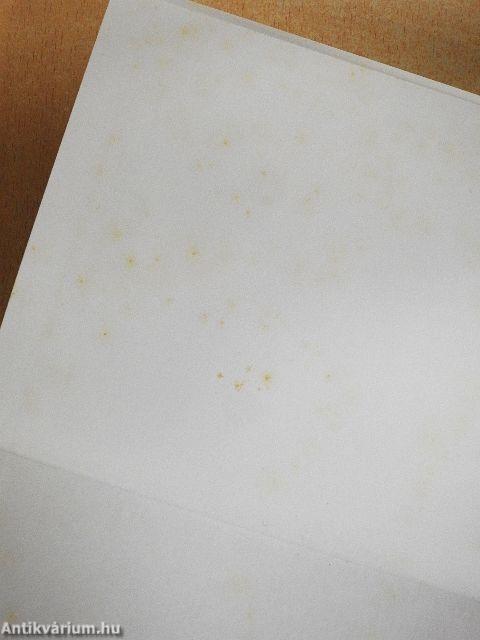 Az ajtókon innen és túl