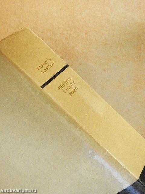 Hétszer vágott mező