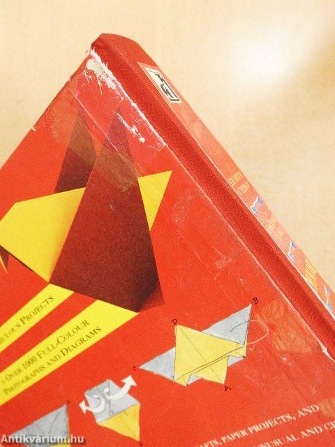 The Ultimate Papercraft and Origami Book