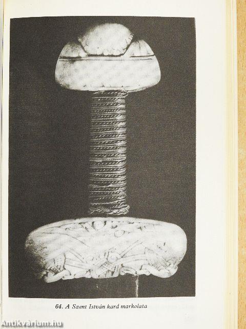 "25 kötet a Magyar História sorozatból (nem teljes sorozat)"