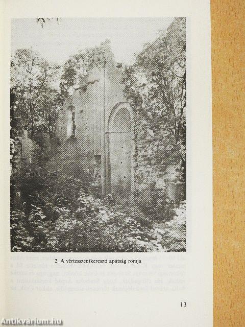 "25 kötet a Magyar História sorozatból (nem teljes sorozat)"