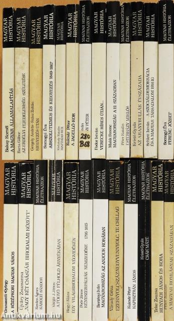 "25 kötet a Magyar História sorozatból (nem teljes sorozat)"