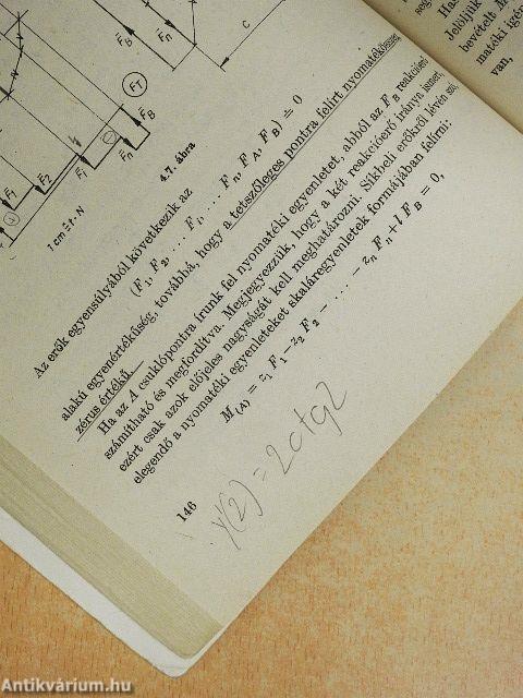 Nyugvó rendszerek mechanikája