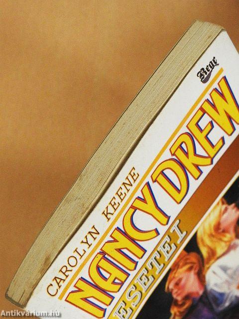 A régi csipke titka