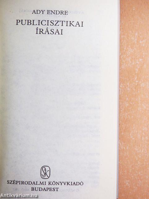 "55 kötet a Magyar Remekírók sorozatból (nem teljes sorozat)"