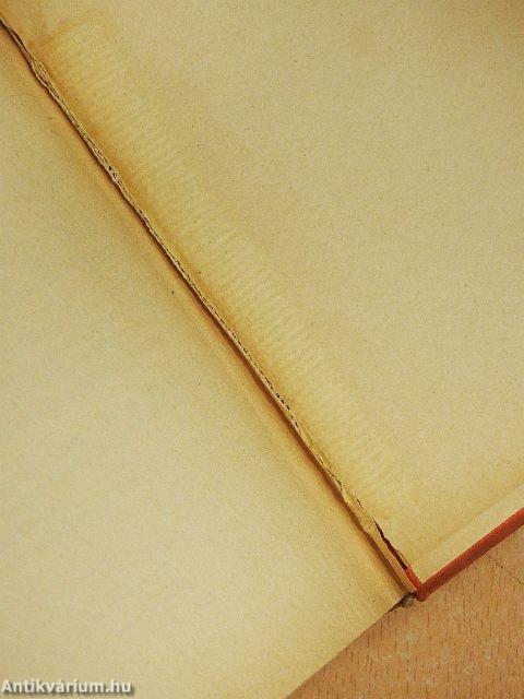 London sötét szemei