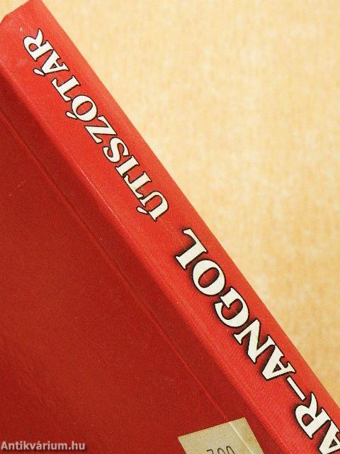 Magyar-angol útiszótár