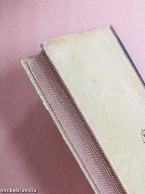 A Diadalív árnyékában