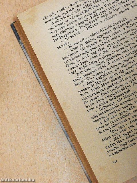 Kaland a Szamócában