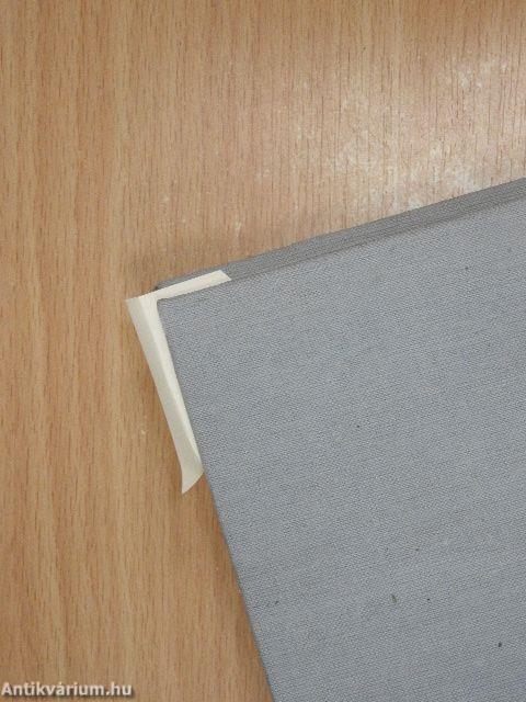 Rózsa Sándor összevonja a szemöldökét