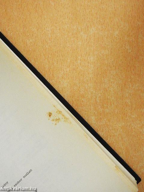 József Attila kéziratai és levelezése