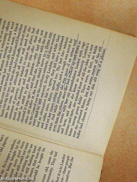 The Story of a Non-Marrying Man