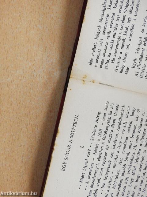 "10 kötet A magyar próza mesterei sorozatból (nem teljes sorozat)"