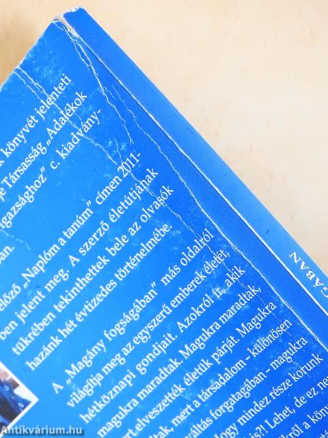 A magány fogságában (dedikált példány)