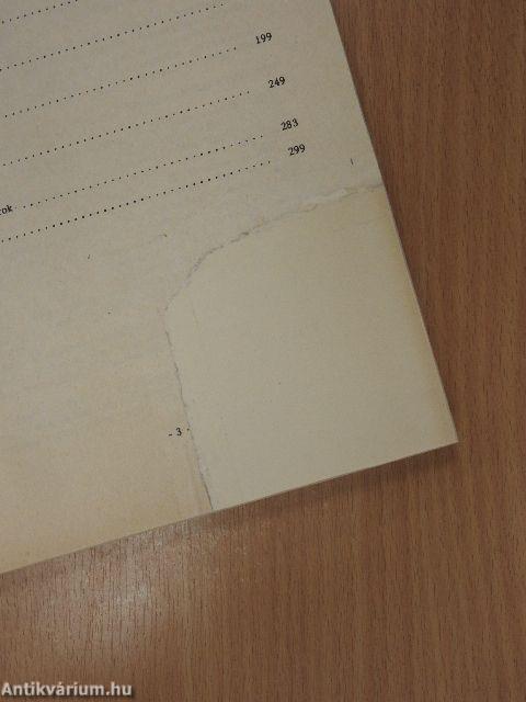 Híradástechnikai alkatrészek példatár