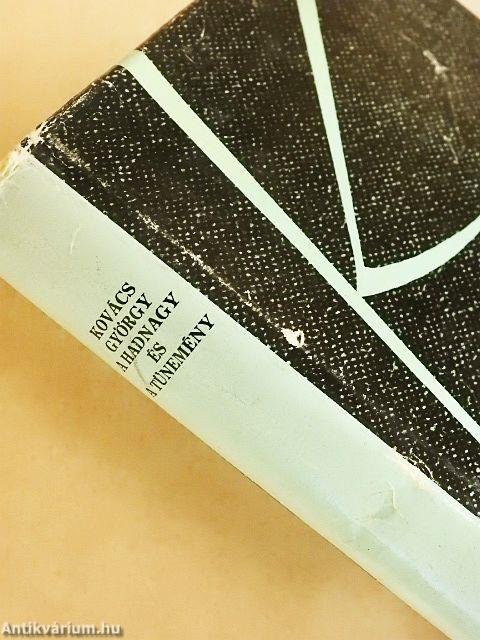 A hadnagy és a tünemény