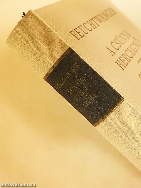 A csúnya hercegnő/Simone