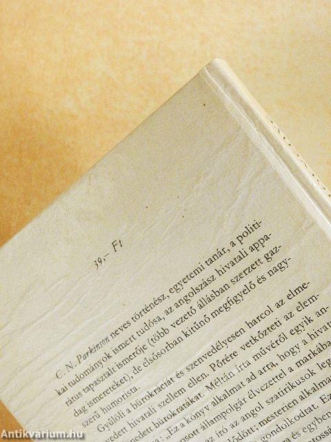 Parkinson törvénye