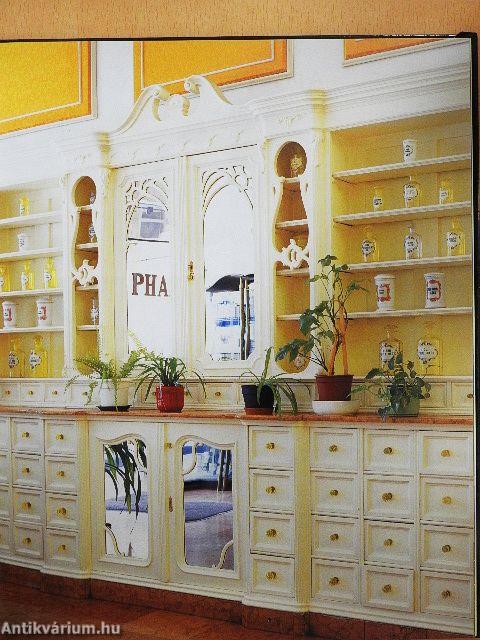 Régi magyar patikák