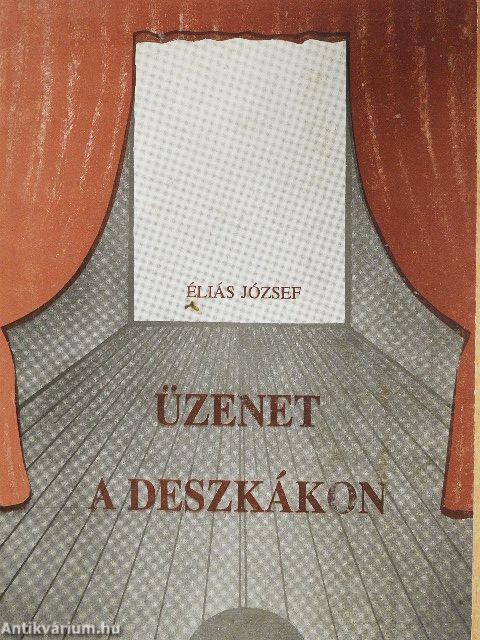 Üzenet a deszkákon