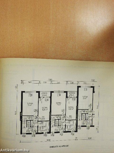 Szövetkezeti láncházak - sorházak