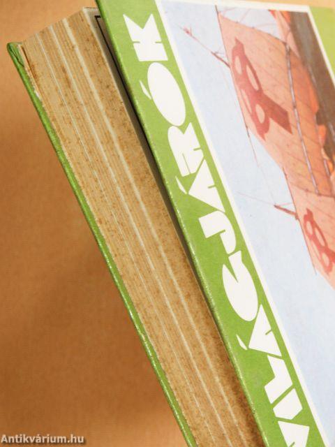 "135 kötet a Világjárók sorozatból (nem teljes sorozat)"