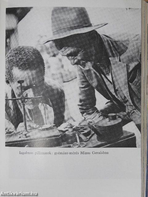 "135 kötet a Világjárók sorozatból (nem teljes sorozat)"