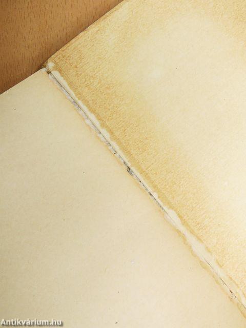 "100 kötet a Fekete könyvek sorozatból (nem teljes sorozat)"