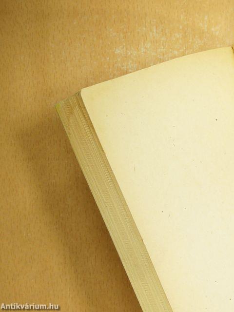 "100 kötet a Fekete könyvek sorozatból (nem teljes sorozat)"