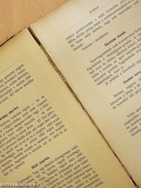 A Hét Szakácskönyve (rossz állapotú)