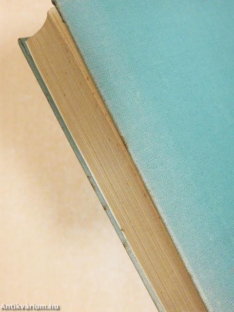 A múzsák udvarában (dedikált példány)