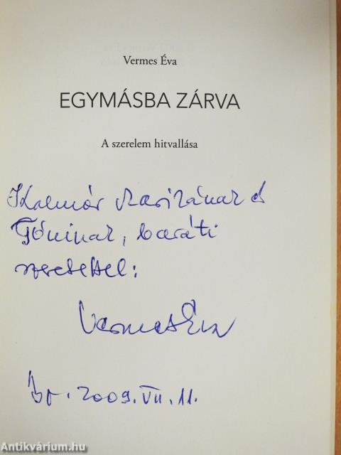 Egymásba zárva (dedikált példány)