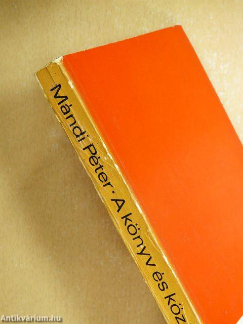 A könyv és közönsége