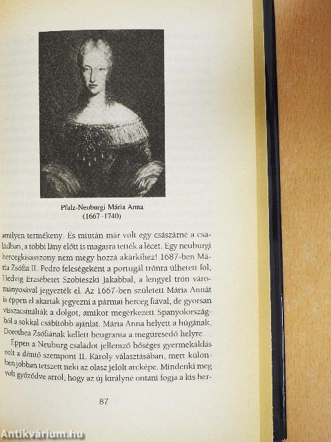 Boldogtalan királynék