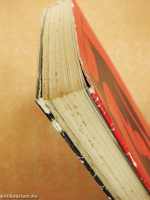 Utunk évkönyv 1982